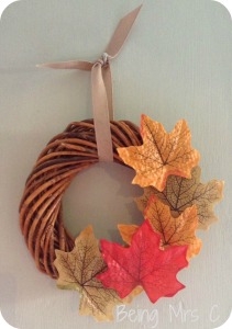 Easy Autumn Leaf Wreath
